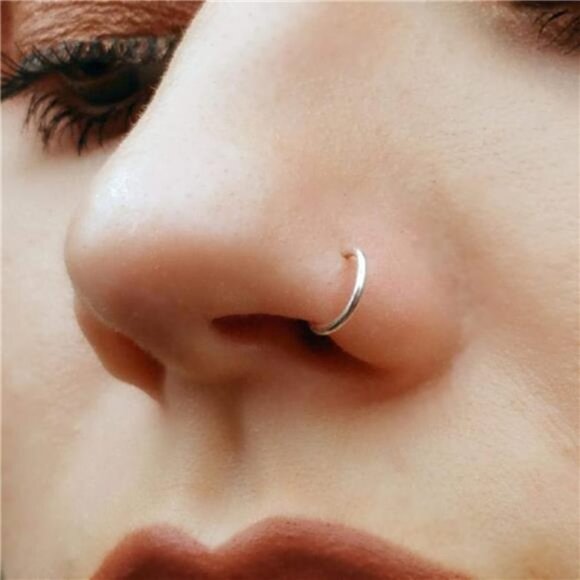 Fake Clip On Nose Ring 20g - 925 Sterling Silver Tiny Faux Piercing Hoop - Picture 3 of 7